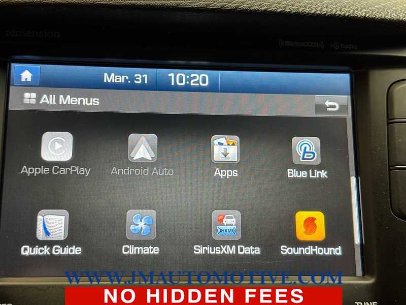 Used 2017 Hyundai Veloster Value Edition image 27