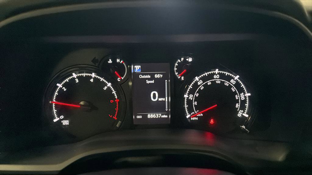 Used 2022 Toyota 4Runner SR5 RWD image 21