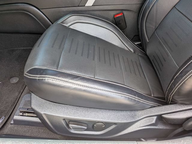 Used 2020 Ford Mustang Shelby GT500 w/ Technology Package RWD image 18