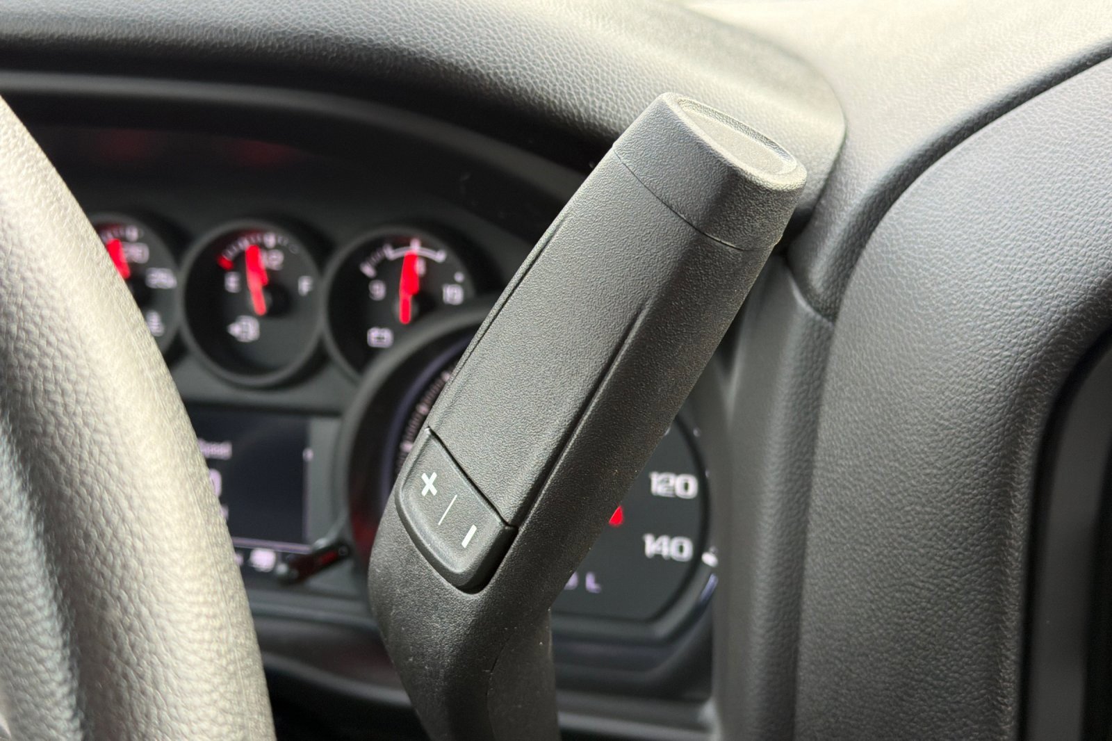 Used 2025 Chevrolet Silverado 1500 Custom w/ LPO, Dark Essentials Package image 17