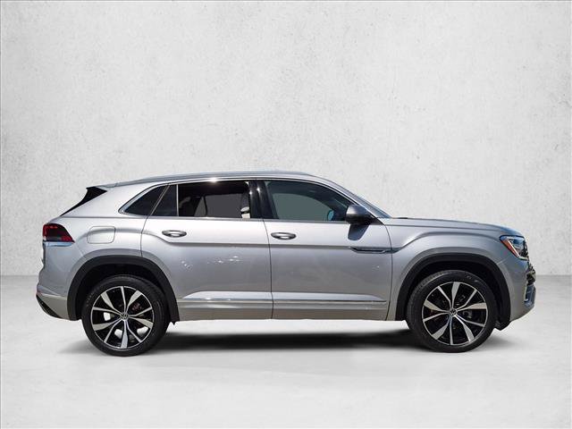 Used 2024 Volkswagen Atlas Cross Sport SEL Premium R-Line AWD/4WD image 4