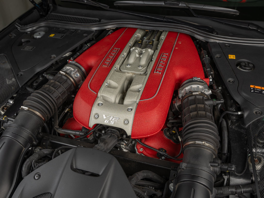Certified 2020 Ferrari 812 Superfast RWD image 41