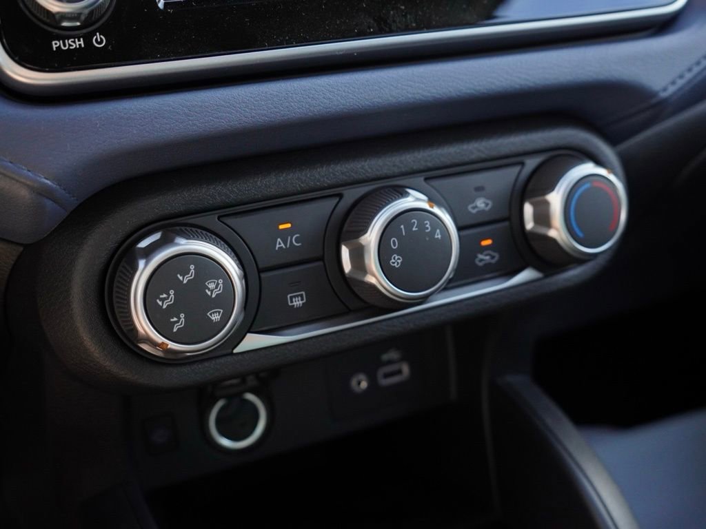 New 2025 Nissan Versa SV w/ Trunk Package image 12