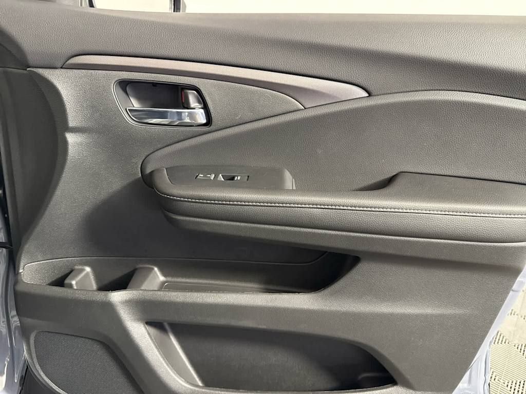 New 2025 Honda Ridgeline RTL image 23