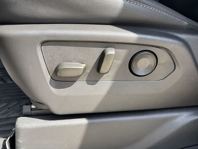 Used 2025 Chevrolet Silverado 1500 LT Trail Boss w/ LT Trail Boss Premium Package AWD/4WD image 14