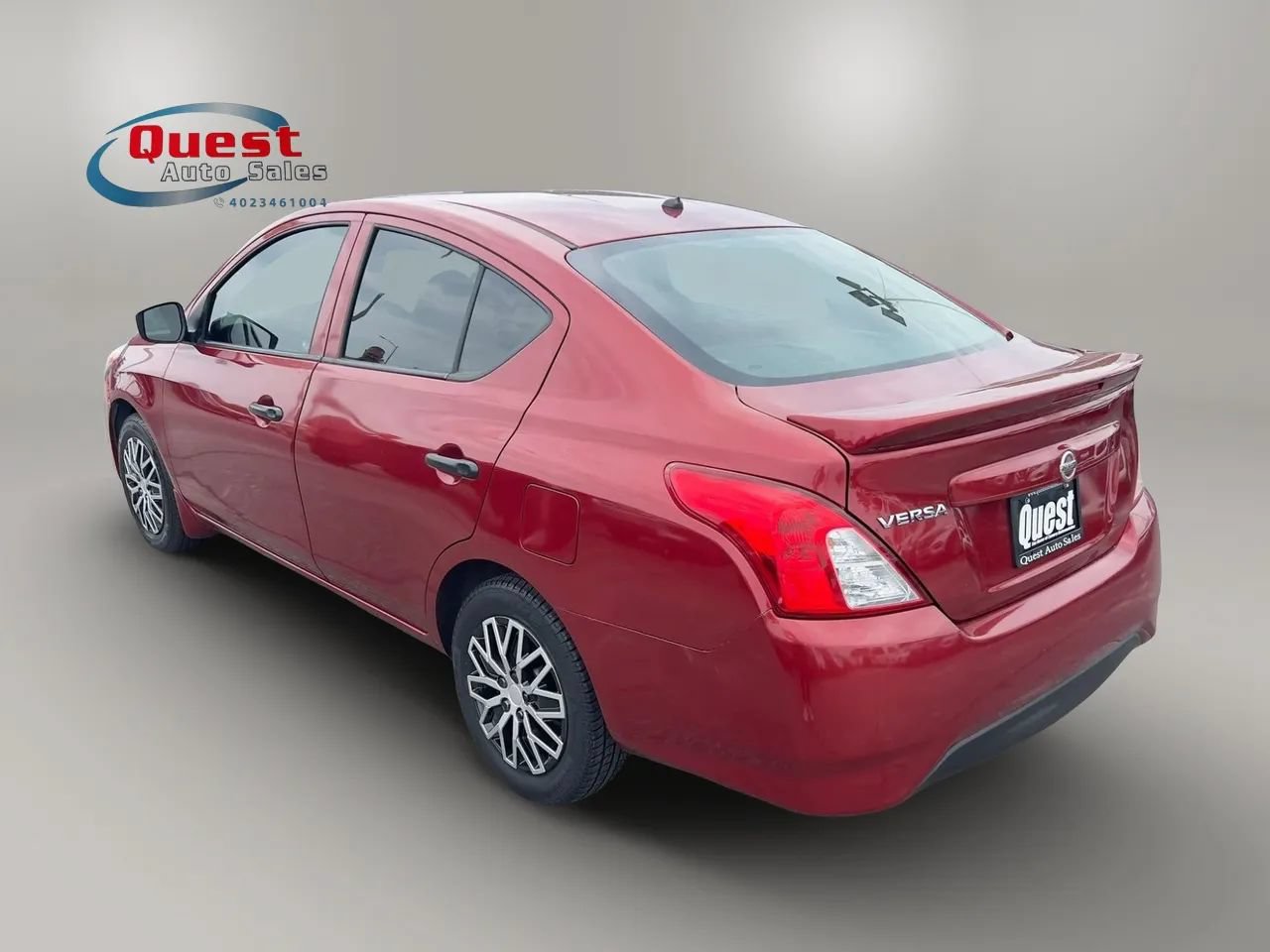Used 2016 Nissan Versa S Plus FWD image 4