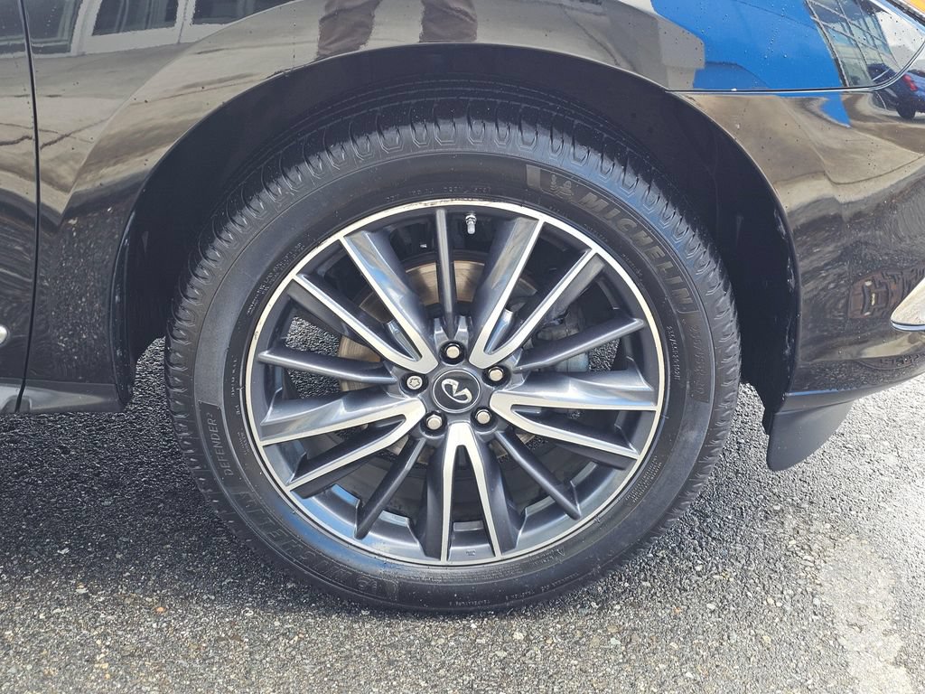 Used 2019 INFINITI QX60 Luxe w/ Sensory Package AWD/4WD image 9