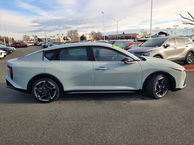 Used 2025 Kia K4 GT-Line image 3