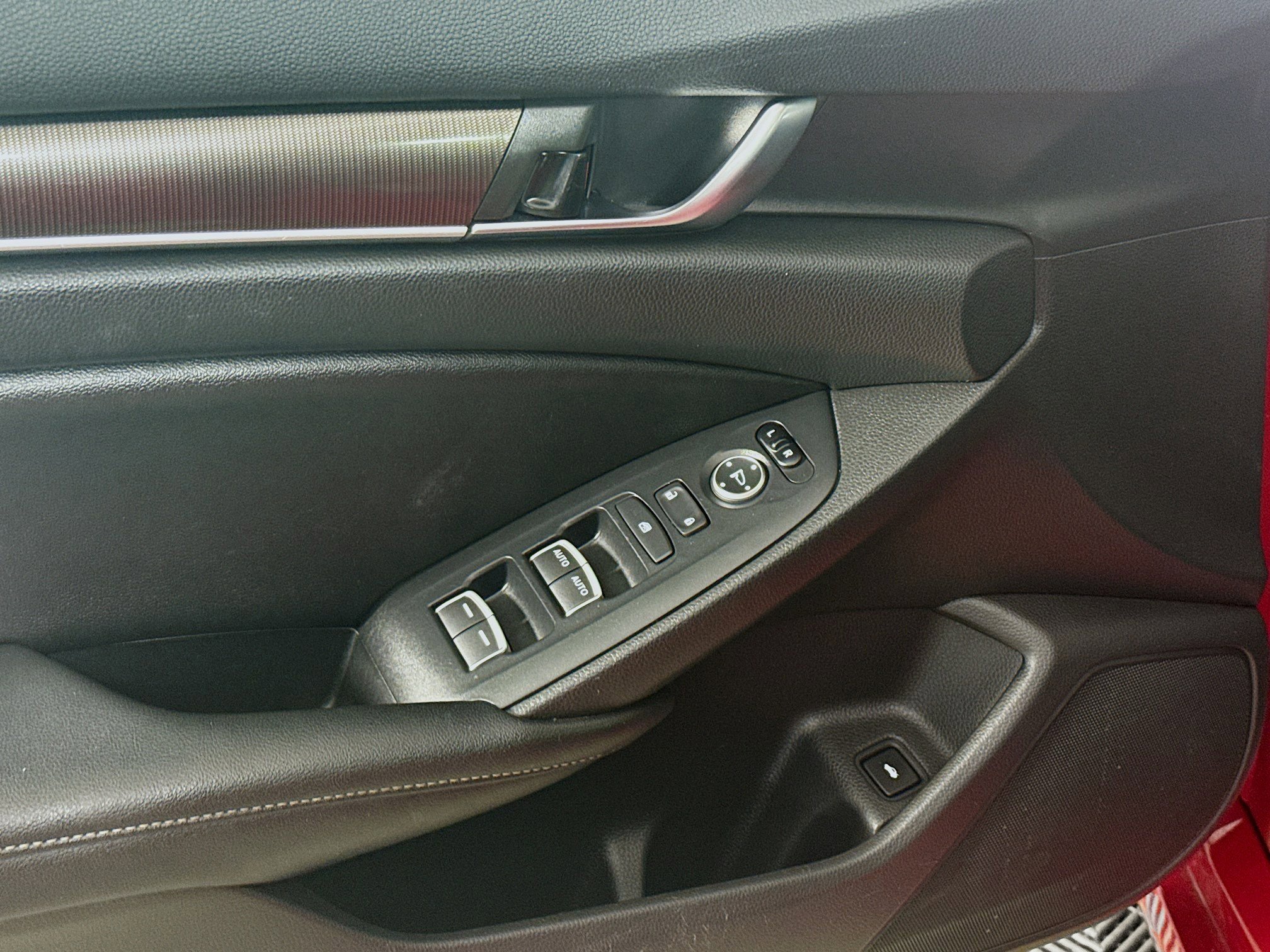 Used 2021 Honda Accord Sport image 24