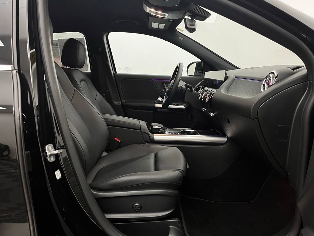 Used 2023 Mercedes-Benz GLA 250 4MATIC image 28