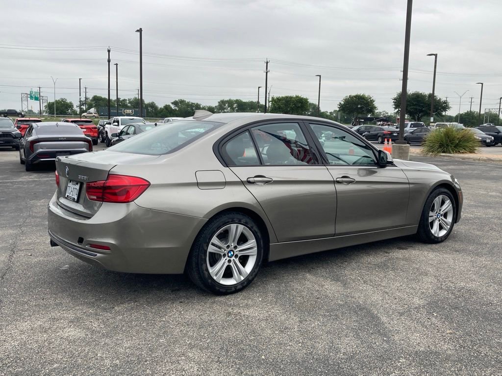 Used 2016 BMW 328i Sedan RWD image 4