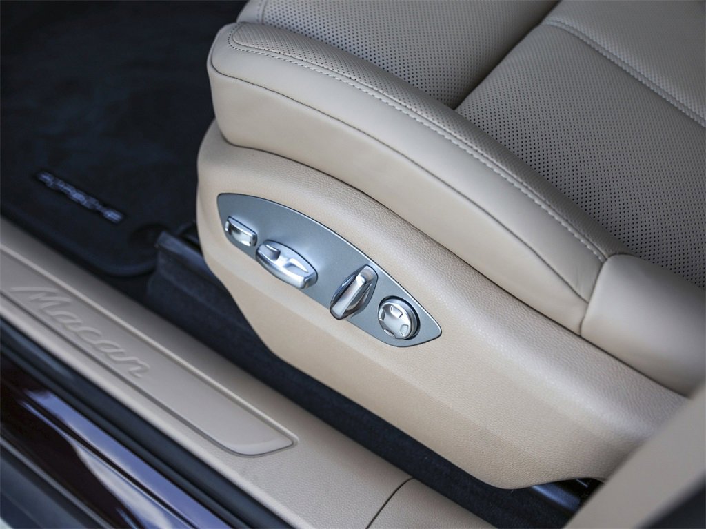 New 2026 Porsche Macan image 15