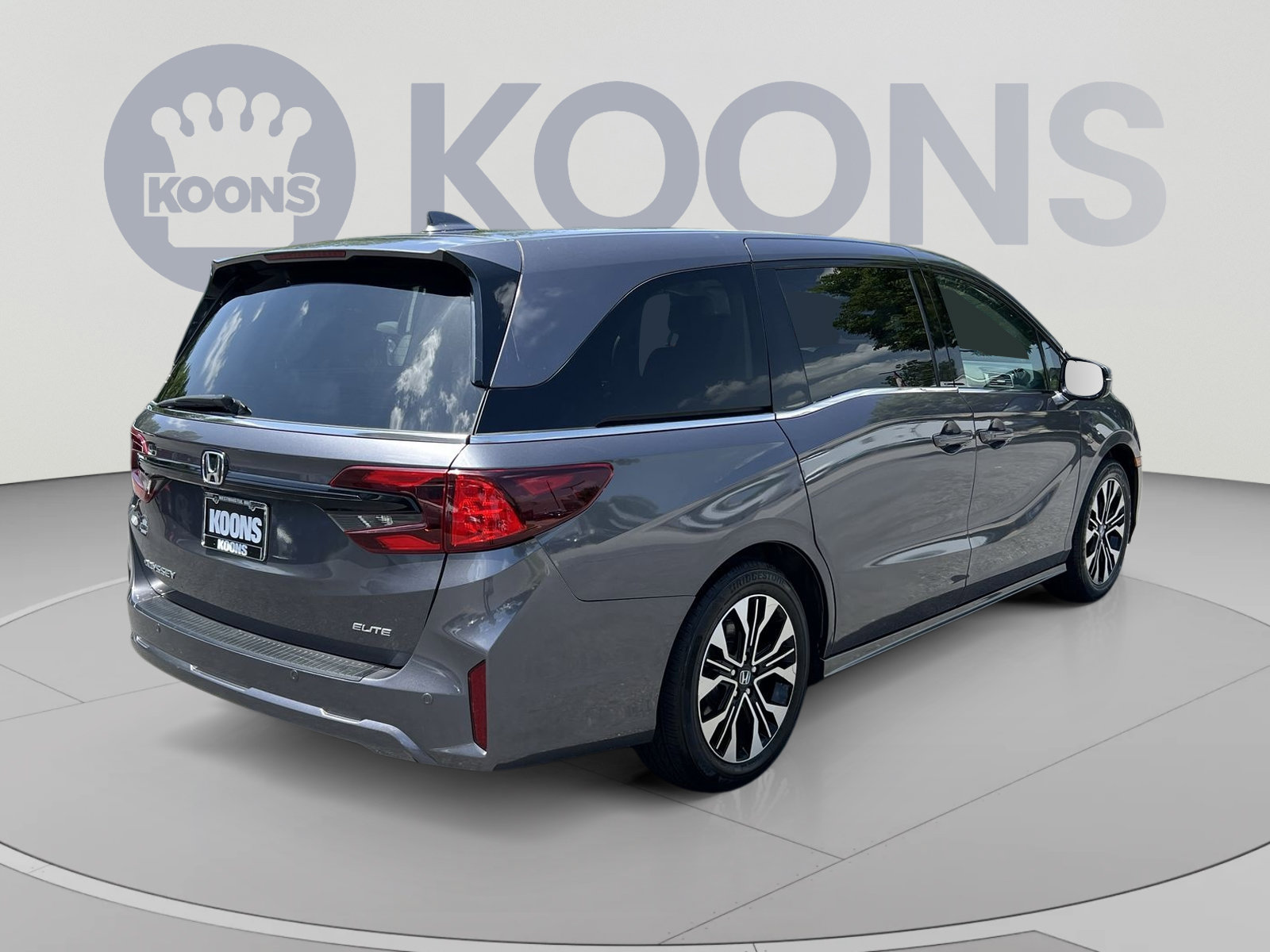 Used 2025 Honda Odyssey Elite image 7