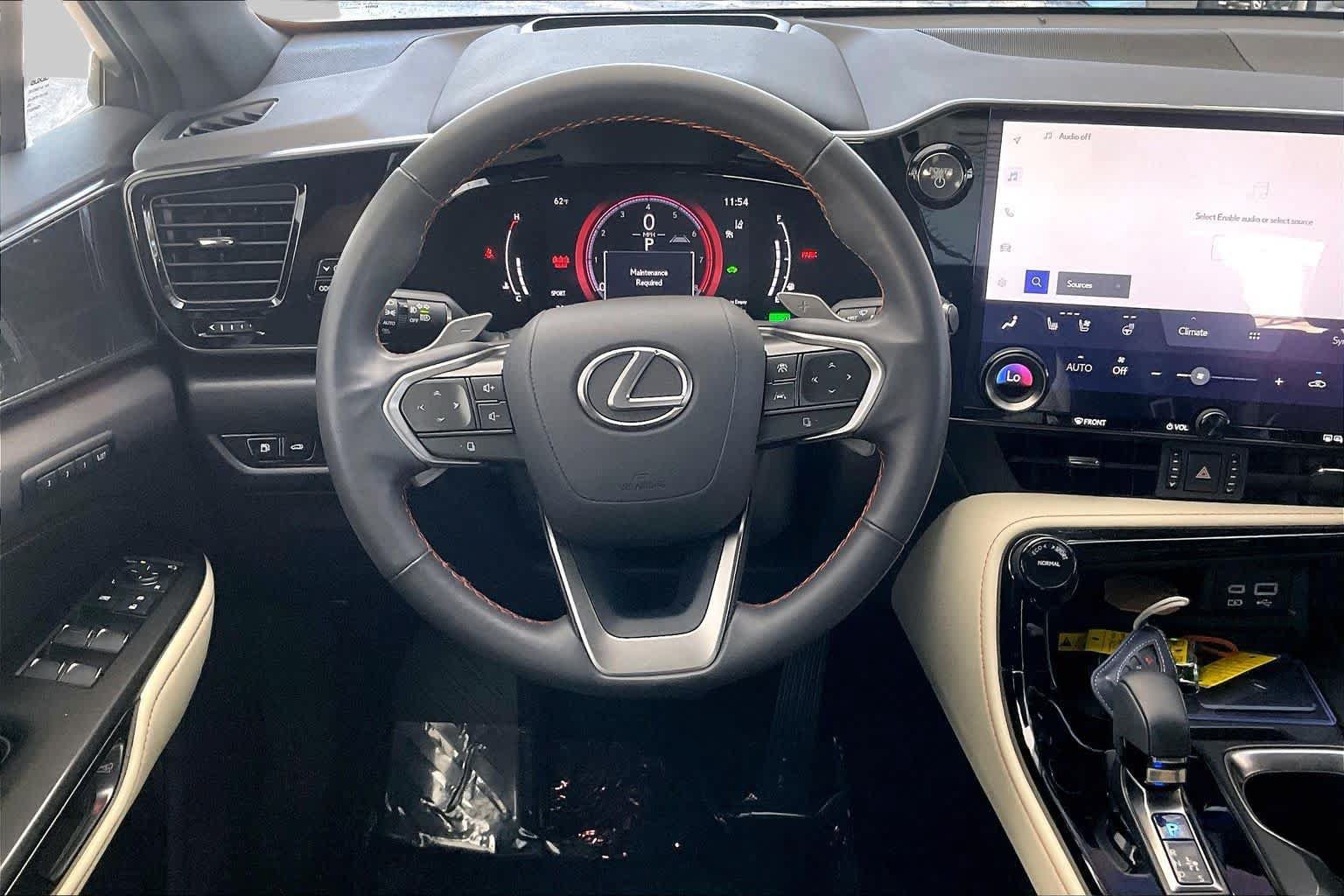 Used 2023 Lexus NX 350h AWD image 6