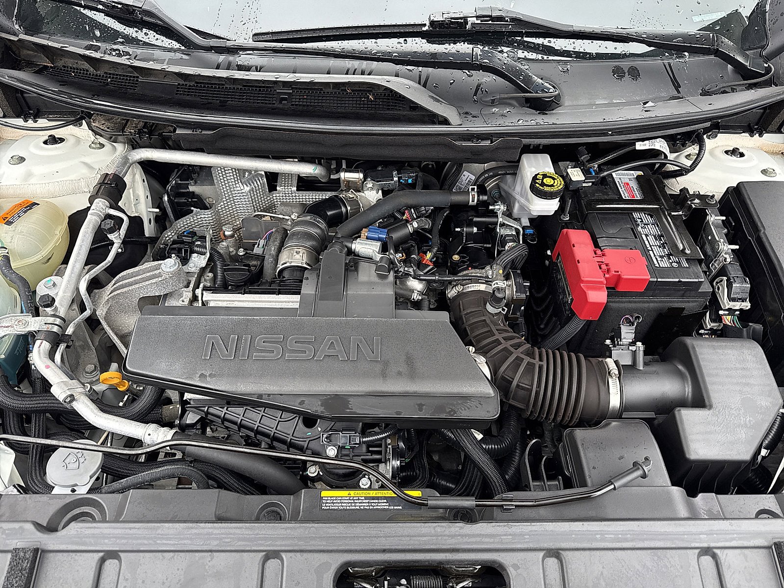 Used 2024 Nissan Rogue S FWD image 27