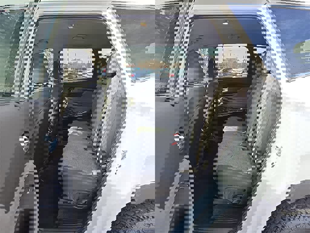 Used 2019 Hyundai Santa Fe SEL w/ Cargo Package image 10