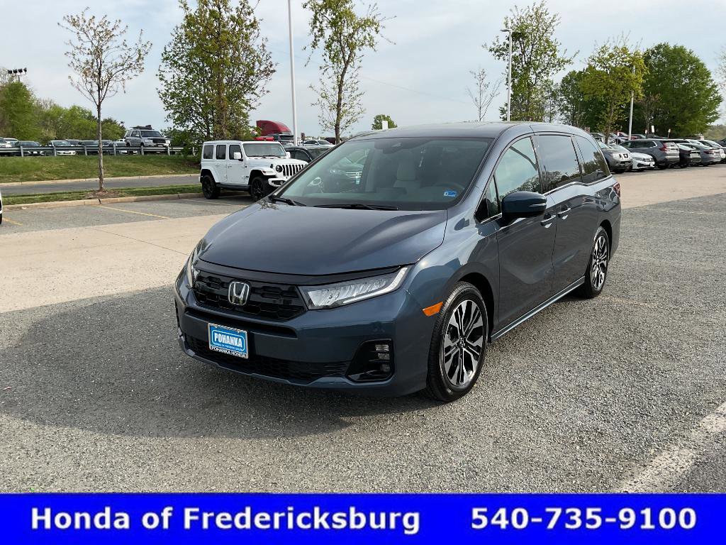 Used 2026 Honda Odyssey Elite image 2