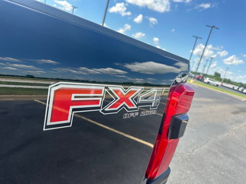New 2025 Ford F350 Platinum image 26