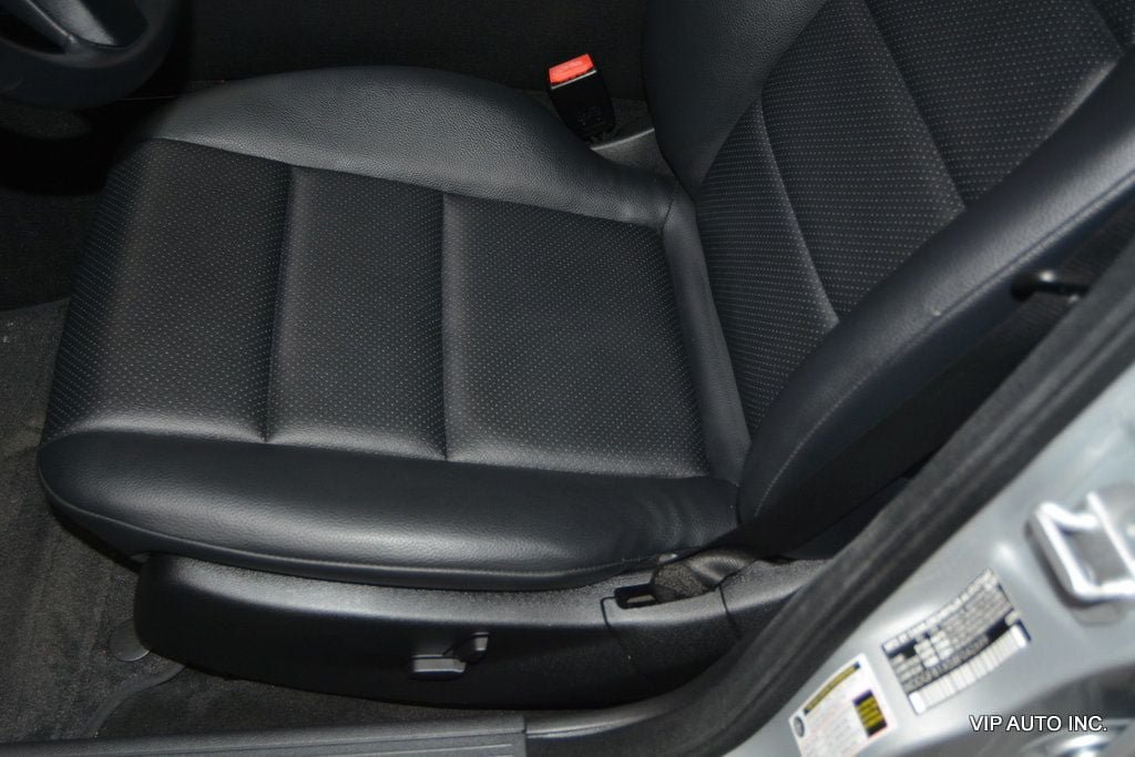 Used 2008 Mercedes-Benz C 300 4MATIC Sedan image 21