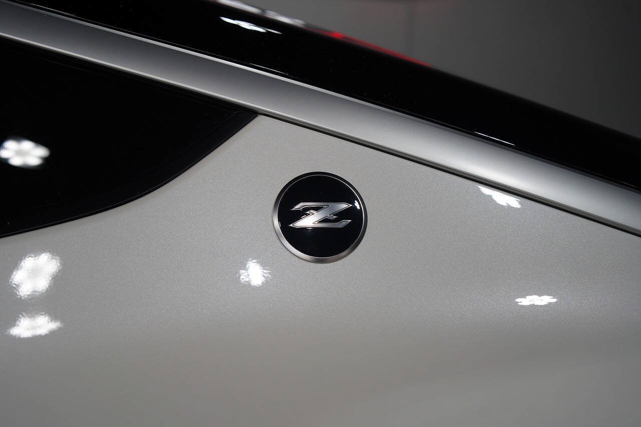 Used 2025 Nissan Z Sport w/ Floor Mat Package RWD image 34