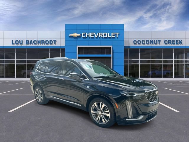 Used 2023 Cadillac XT6 Premium Luxury FWD image 2