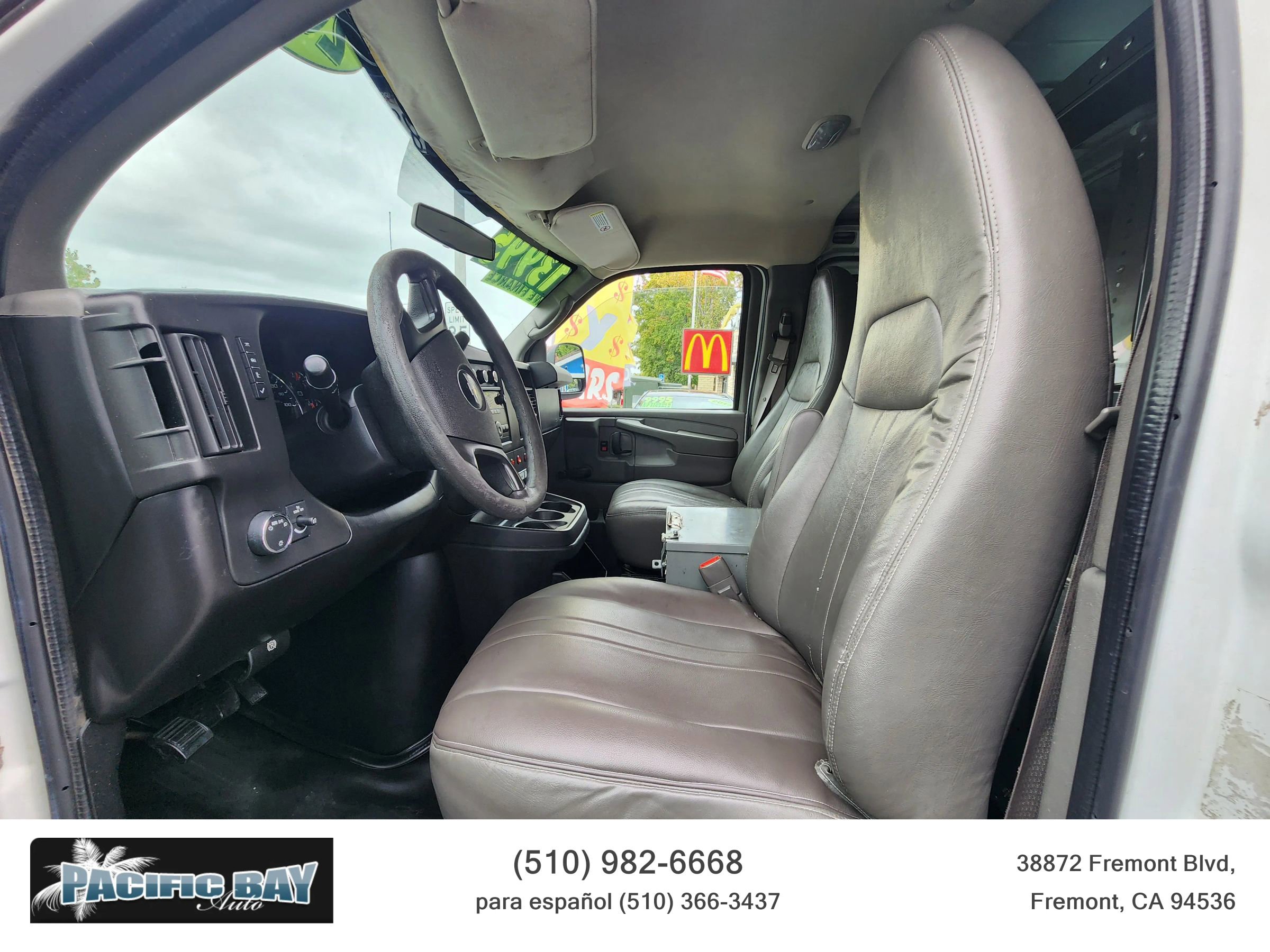 Used 2012 Chevrolet Express 2500 image 13