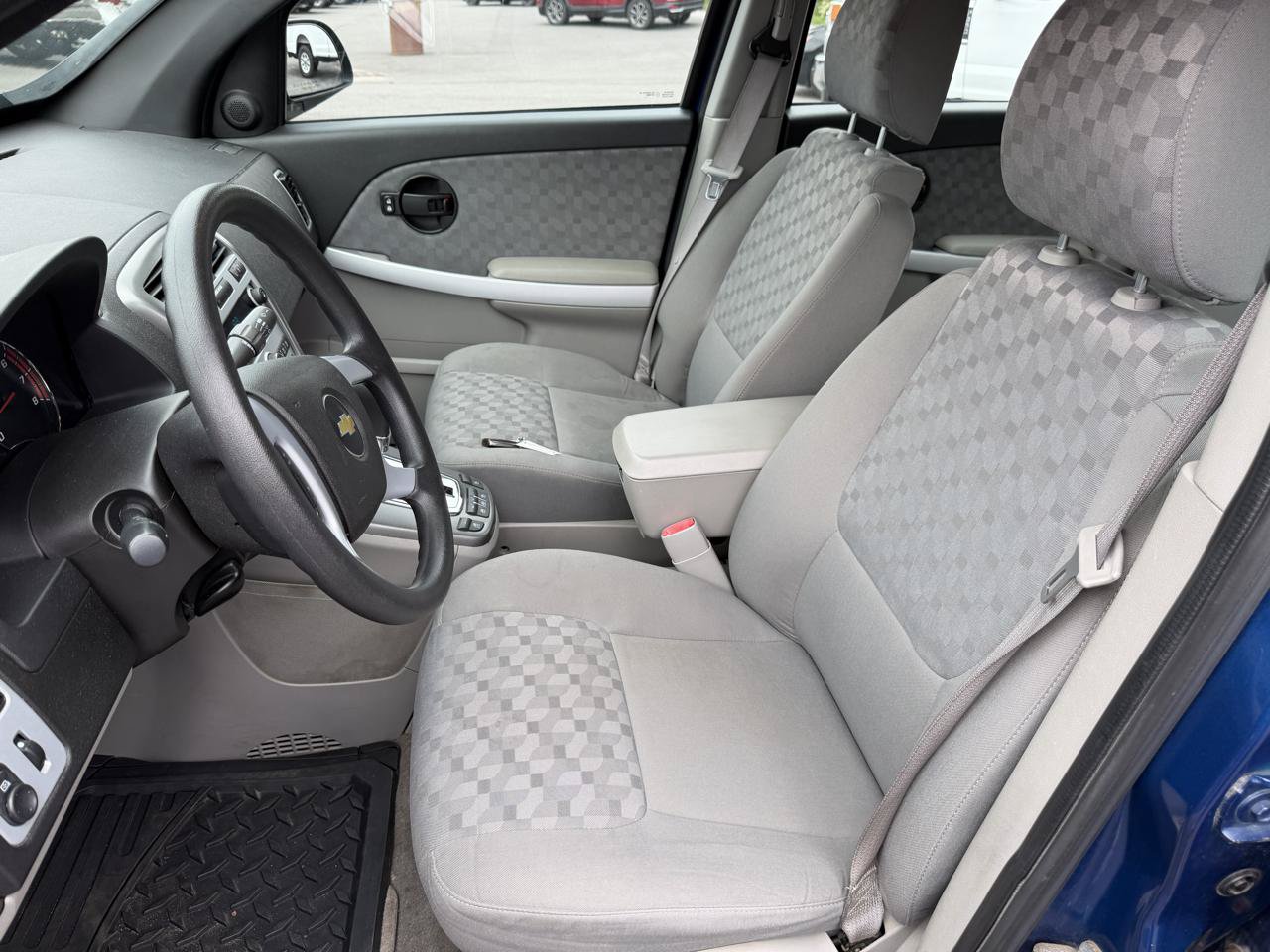 Used 2008 Chevrolet Equinox LS AWD/4WD image 11