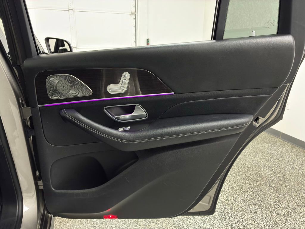 Used 2022 Mercedes-Benz GLS 450 4MATIC image 47