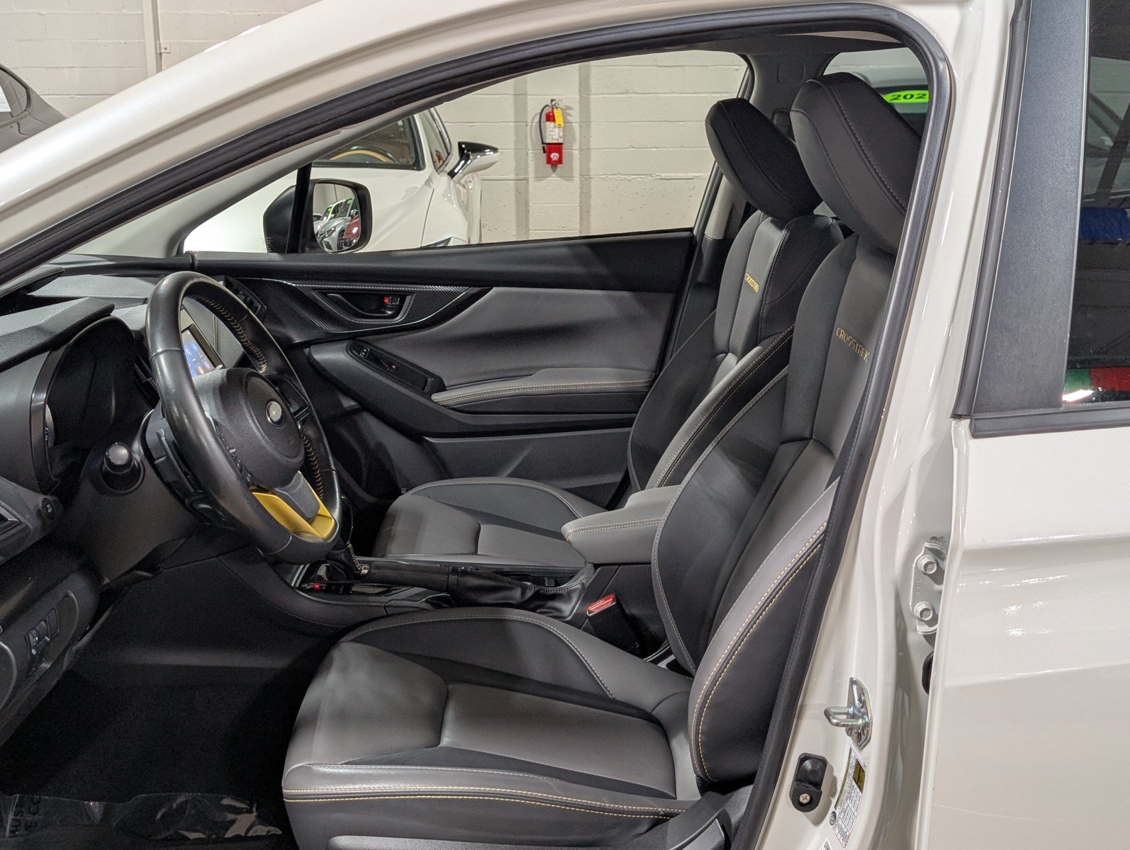 Used 2023 Subaru Crosstrek 2.5i Sport AWD/4WD image 14