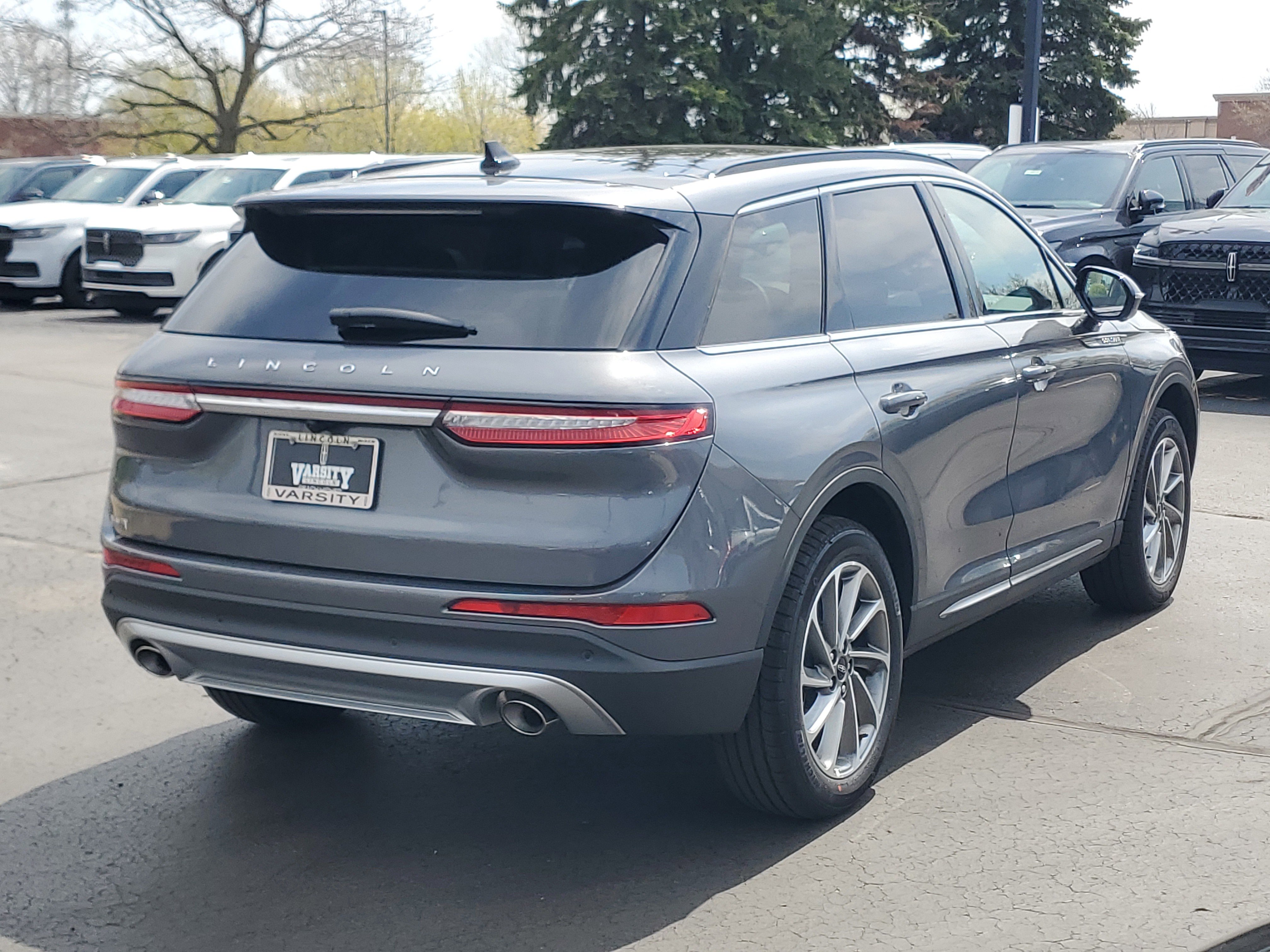 New 2026 Lincoln Corsair Premiere AWD/4WD image 4