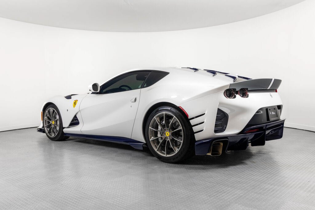 Used 2023 Ferrari 812 Competizione RWD image 13