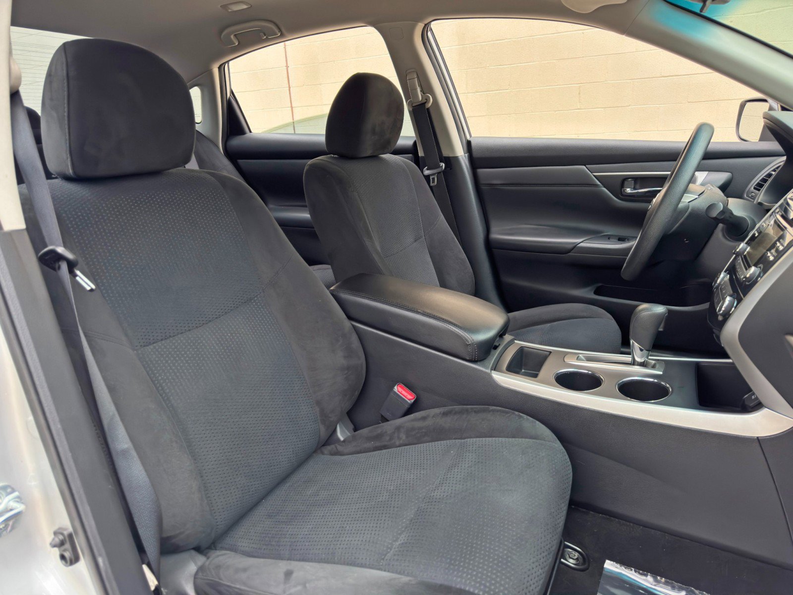 Used 2015 Nissan Altima 2.5 S w/ Special Edition Package FWD image 31