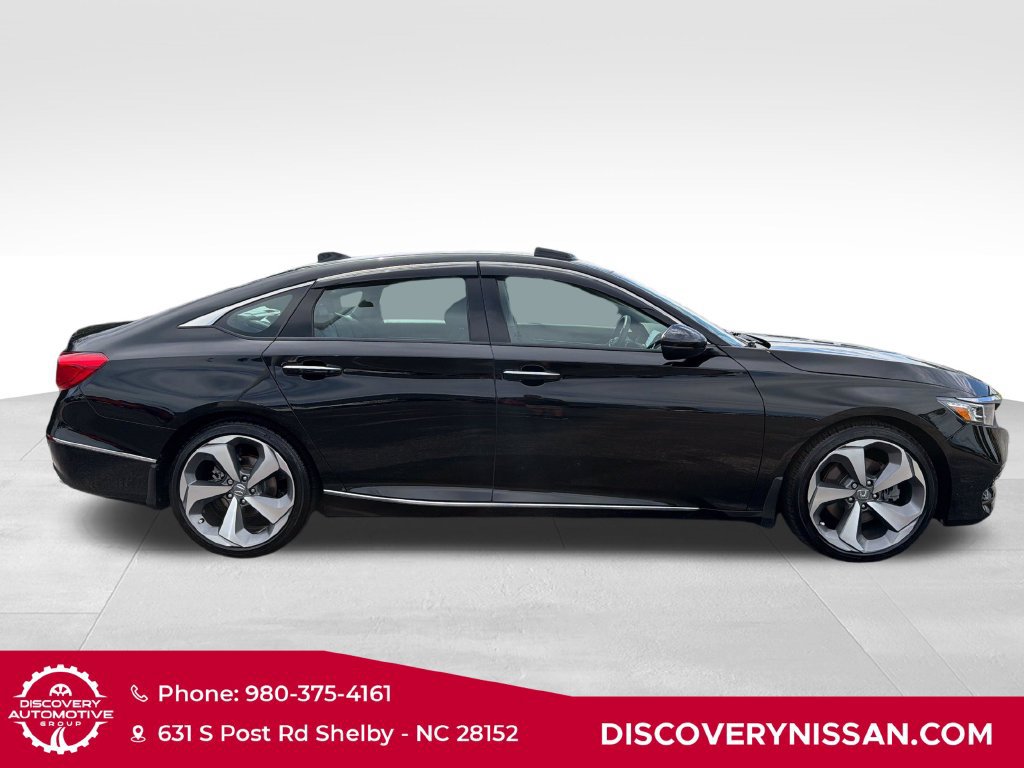 Used 2020 Honda Accord Touring image 5