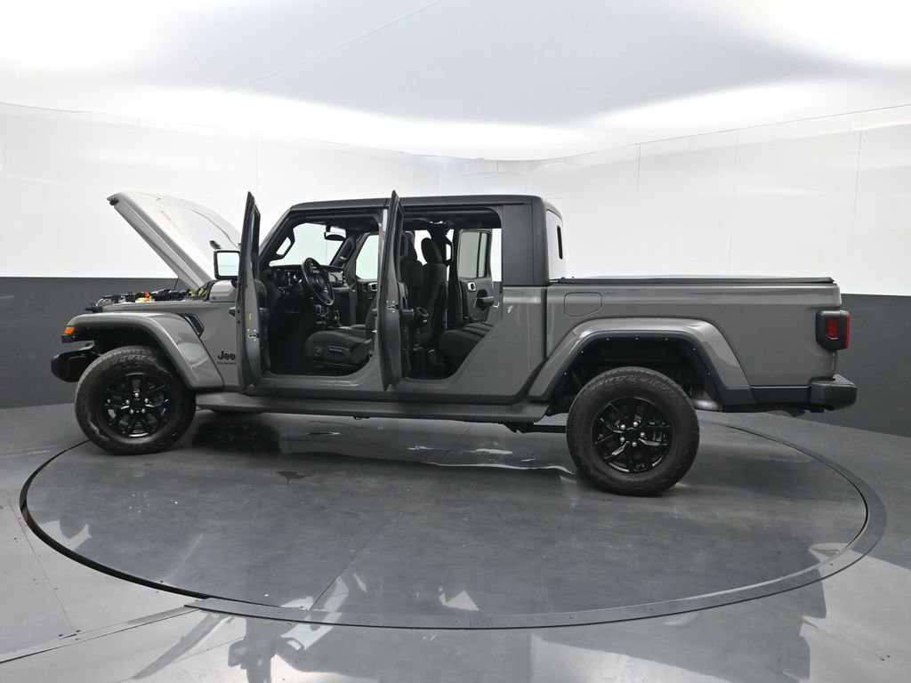 Used 2022 Jeep Gladiator Sport AWD/4WD image 36