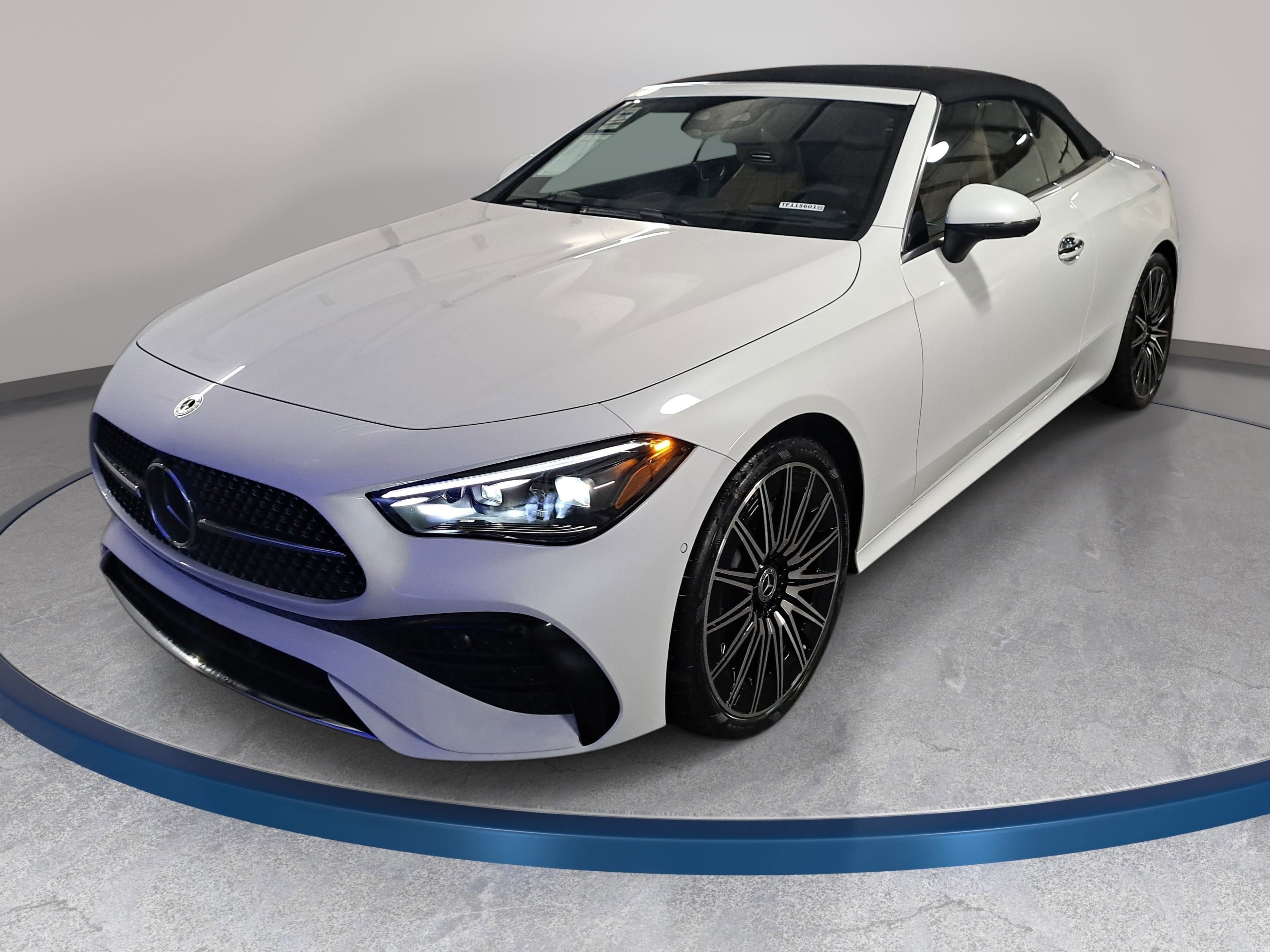 New 2026 Mercedes-Benz CLE 450 4MATIC Cabriolet video 1