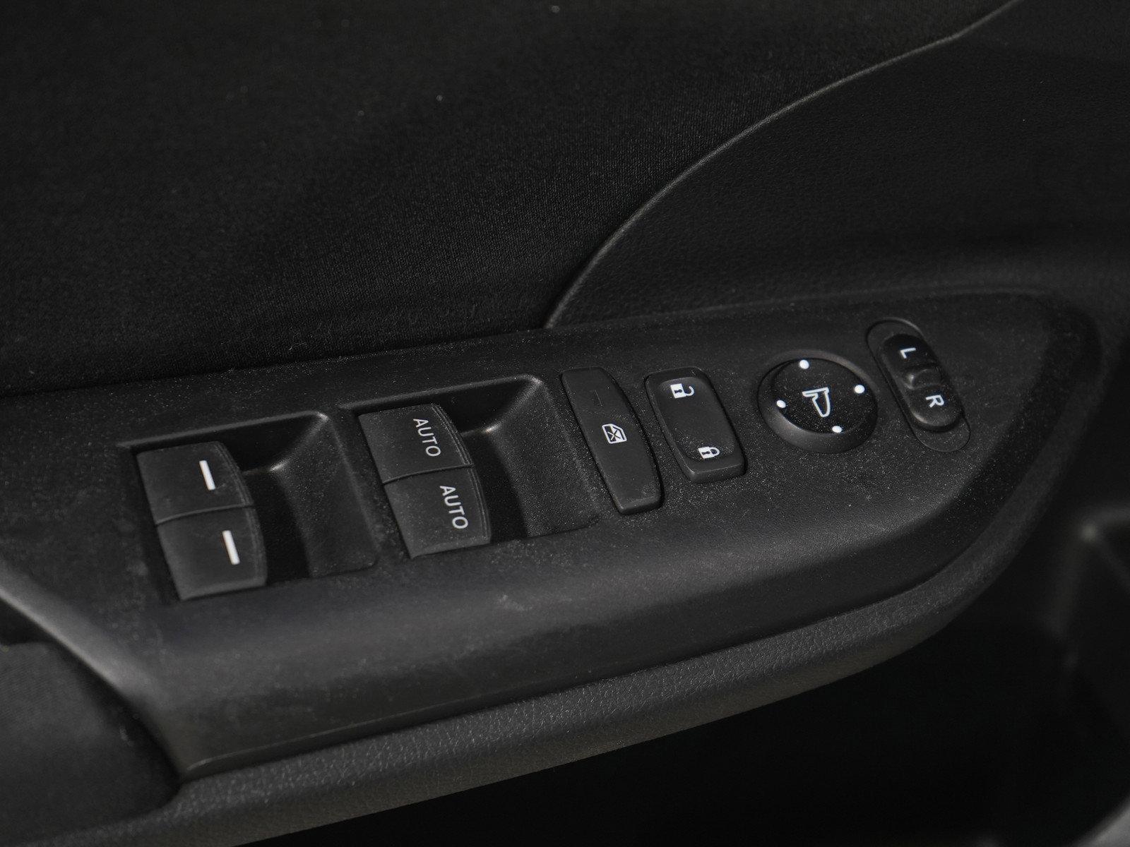 Used 2021 Honda Insight EX image 19