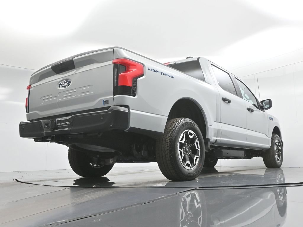 New 2024 Ford F150 Lightning Pro image 48