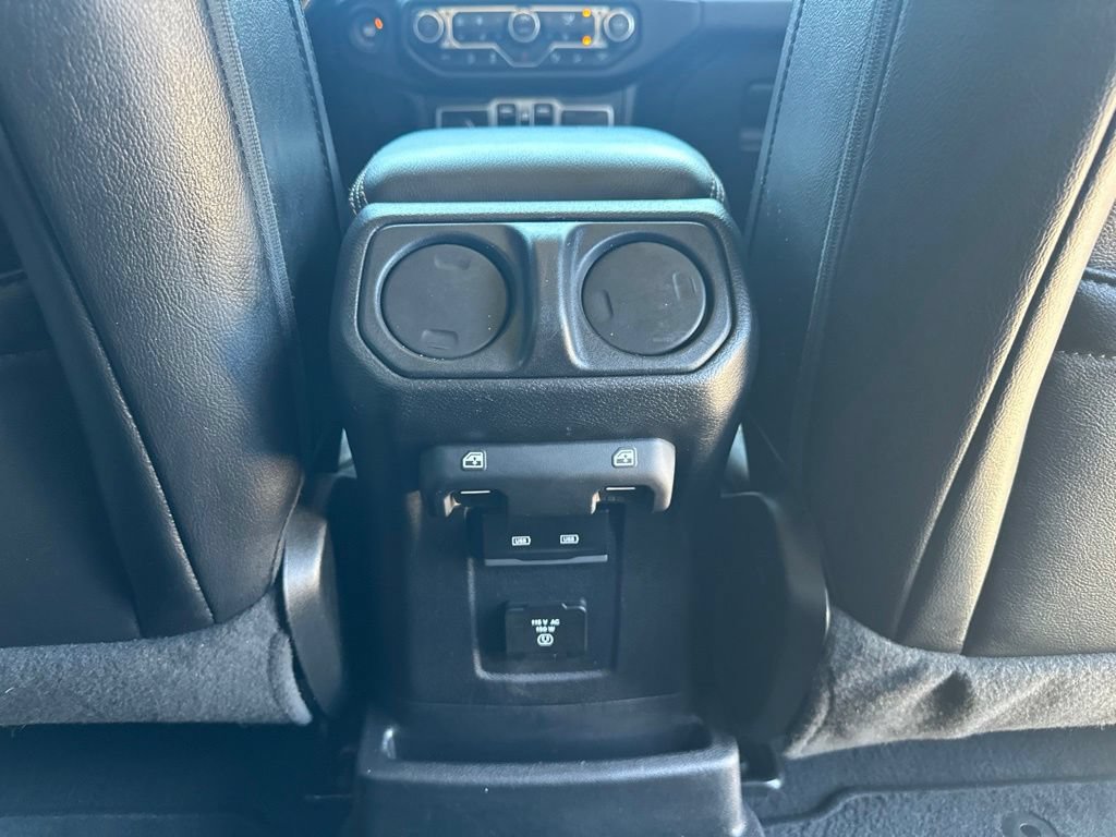 Used 2021 Jeep Wrangler Unlimited Sahara AWD/4WD image 28