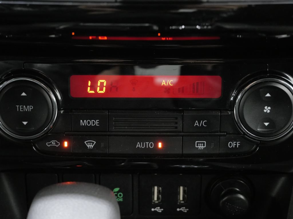 Used 2024 Mitsubishi Eclipse Cross LE AWD/4WD image 18