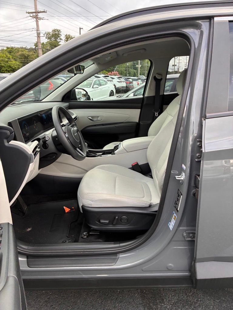 Used 2025 Hyundai Tucson SEL AWD/4WD image 25