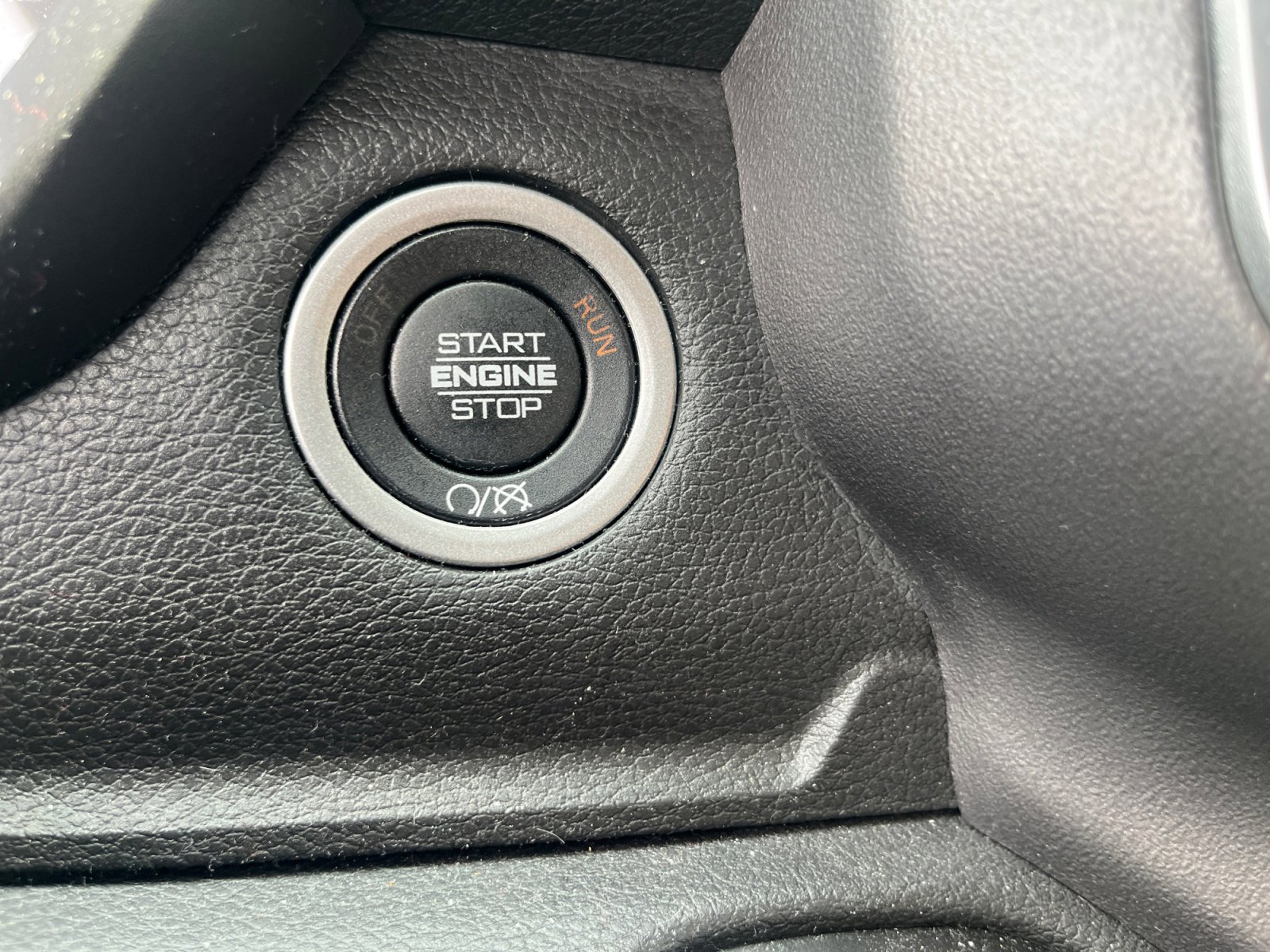Used 2024 RAM 2500 Big Horn w/ Cold Weather Group AWD/4WD image 29