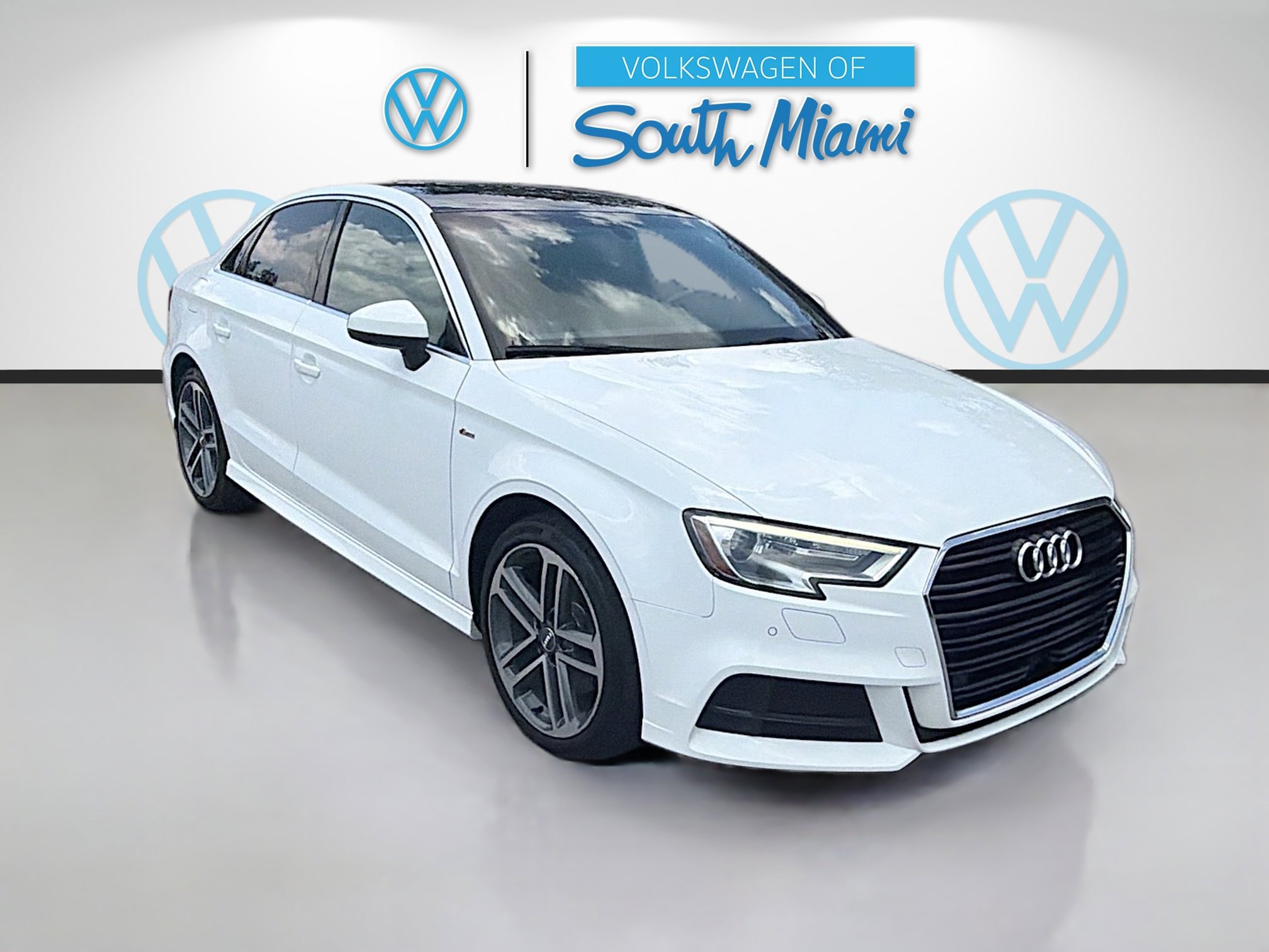 Used 2018 Audi A3 2.0T Premium Plus FWD image 1