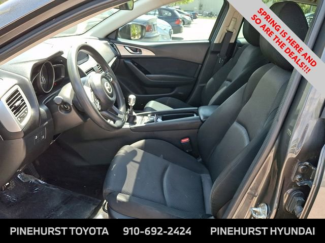 Used 2017 MAZDA MAZDA3 Sport image 14