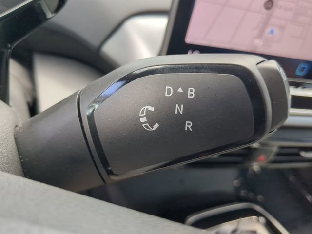 Certified 2025 Volkswagen ID.4 Pro RWD image 25