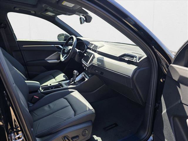 New 2025 Audi Q3 2.0T Premium w/ Convenience Package image 12