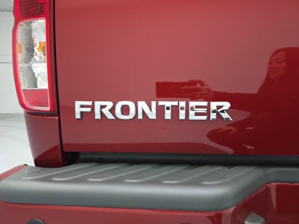 Used 2021 Nissan Frontier SV image 46