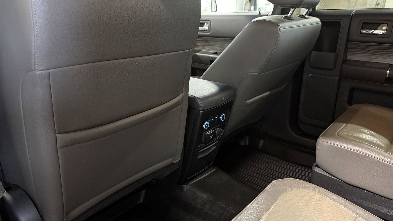 Used 2019 Ford Flex SEL w/ Equipment Group 202A image 24