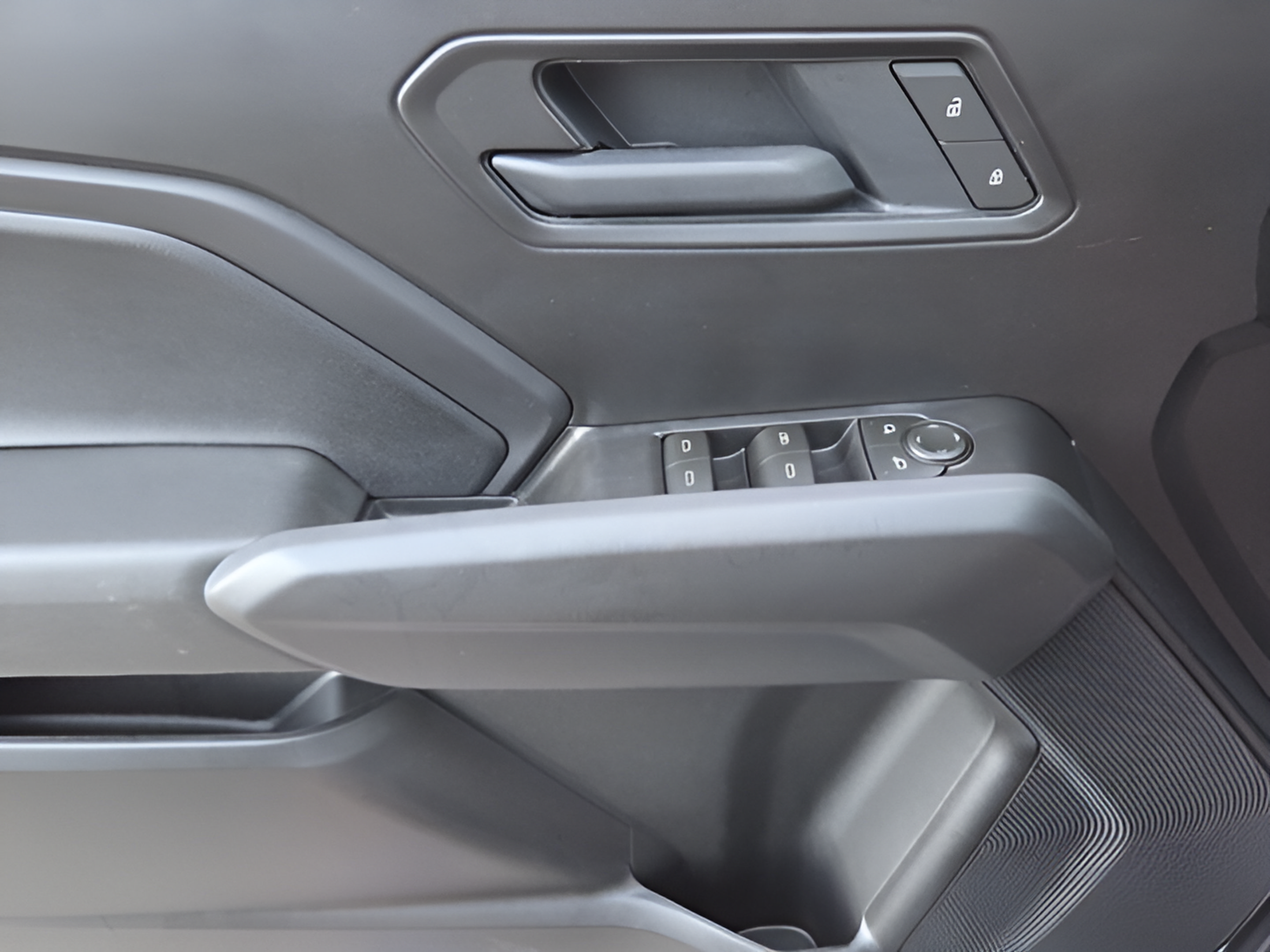 New 2026 Chevrolet Colorado Trail Boss AWD/4WD image 28