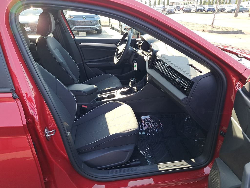 New 2026 Volkswagen Jetta Sport FWD image 18