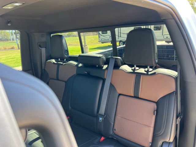 Used 2022 Chevrolet Silverado 2500 High Country w/ Safety Package II image 21